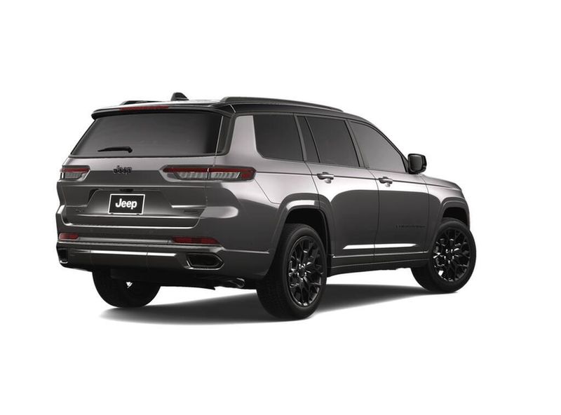 2025 Jeep Grand Cherokee L Summit 4x4Image 2