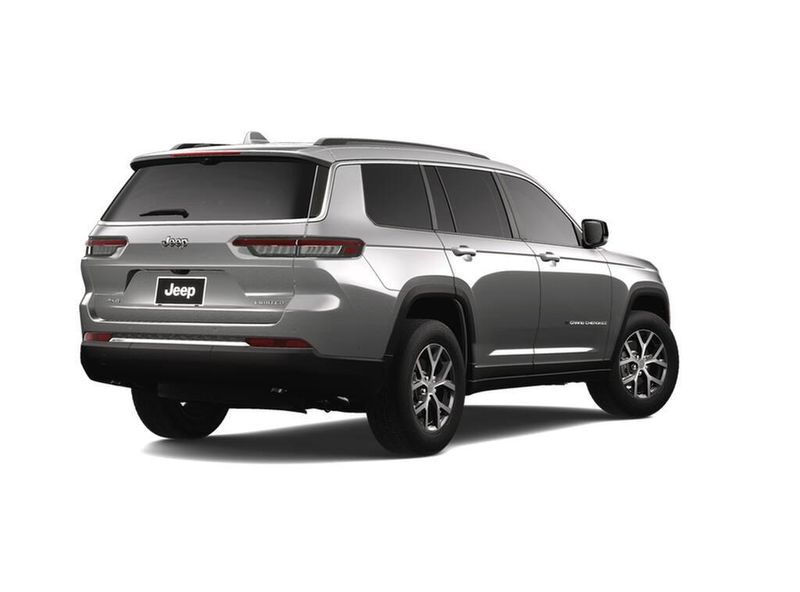 New 2025 Jeep Grand Cherokee L Limited 4x4Image 2