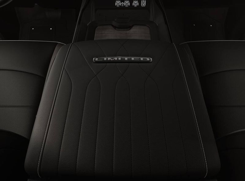 New 2026 RAM 2500 Limited Crew Cab 4x4 6