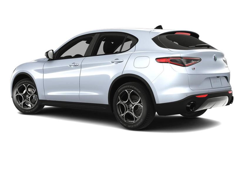 New 2025 Alfa Romeo Stelvio AwdImage 2