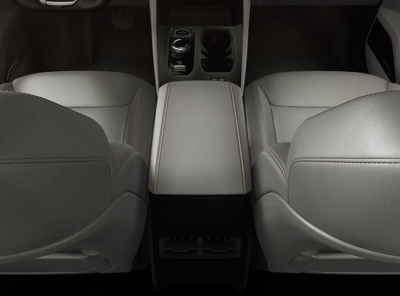 New 2026 Jeep Cherokee Limited 4x4Image 4