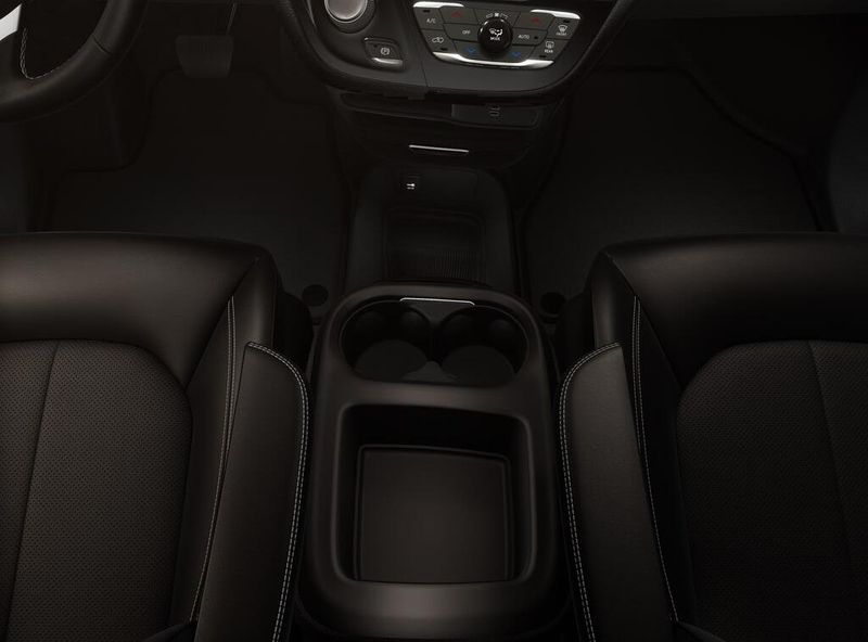 2026 Chrysler Pacifica photo 3