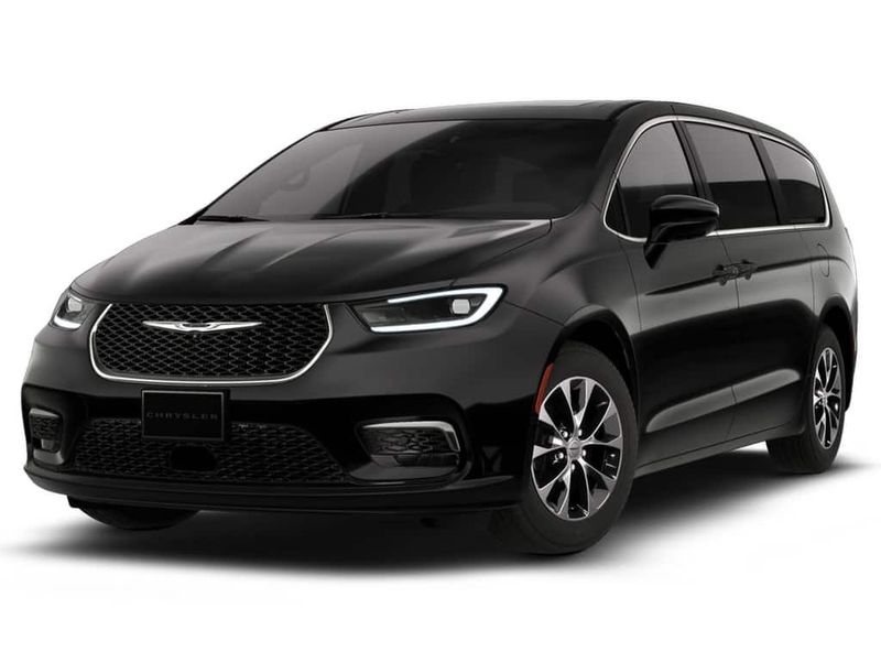 New 2026 Chrysler Pacifica Limited AwdImage 1