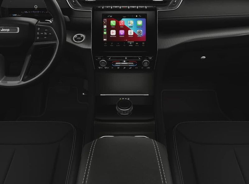 2025 Jeep Grand Cherokee Altitude X 4x4Image 5