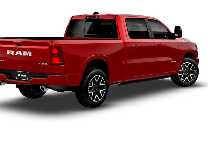 New 2026 RAM 1500 Laramie Crew Cab 4x4 6'4' Box