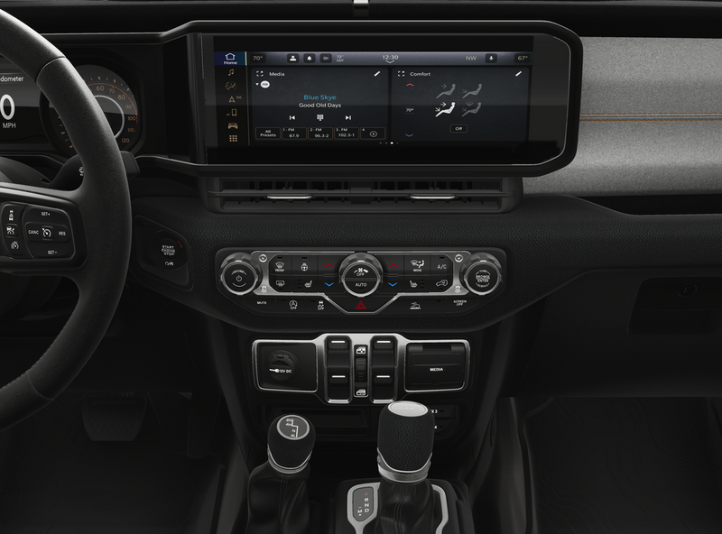 2025 Jeep Gladiator Sport S photo 4