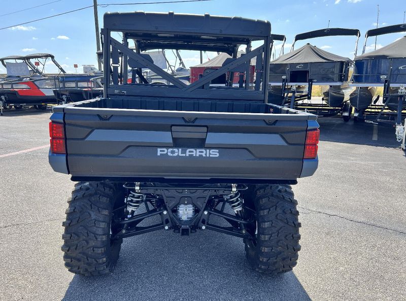 2025 Polaris RANGER CREW XP 1000 PREMIUM BLUE SLATE METALLIC SMOKEImage 17