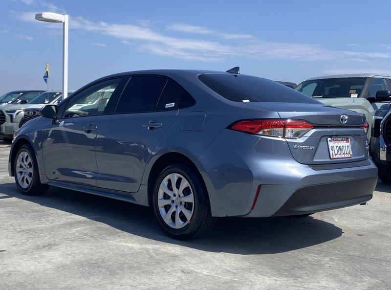 Used 2024 Toyota Corolla LEImage 5