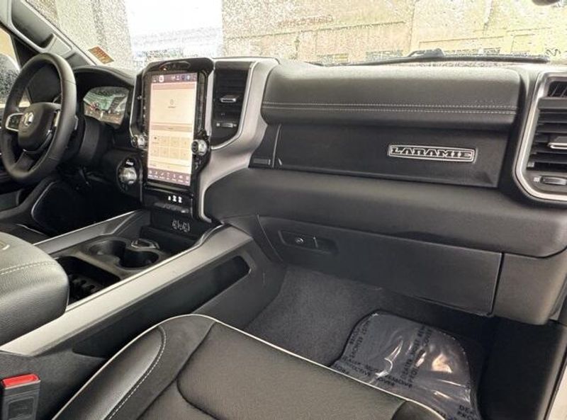 Used 2025 RAM 1500 LaramieImage 14