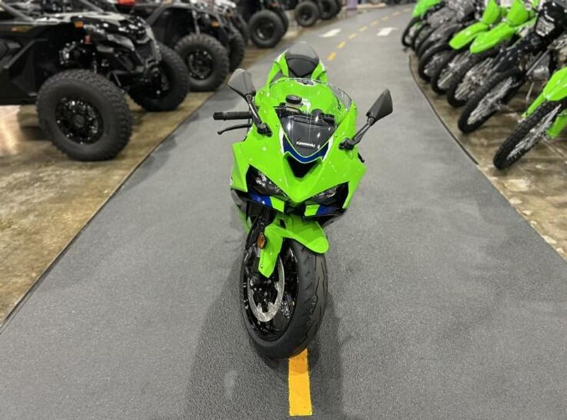New 2026 Kawasaki NINJA ZX-6R Image 7