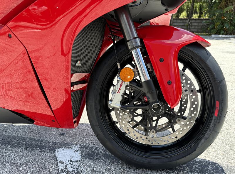 Used 2025 Ducati Panigale V4 