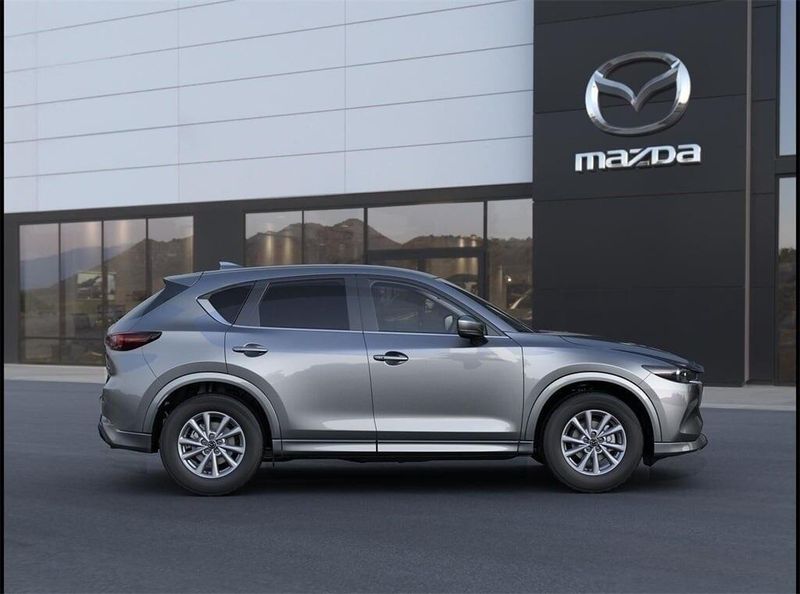 2025 Mazda CX-5 2.5 S Select PackageImage 5