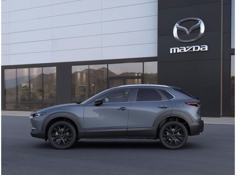 2024 Mazda CX-30 2.5 S Carbon EditionImage 4