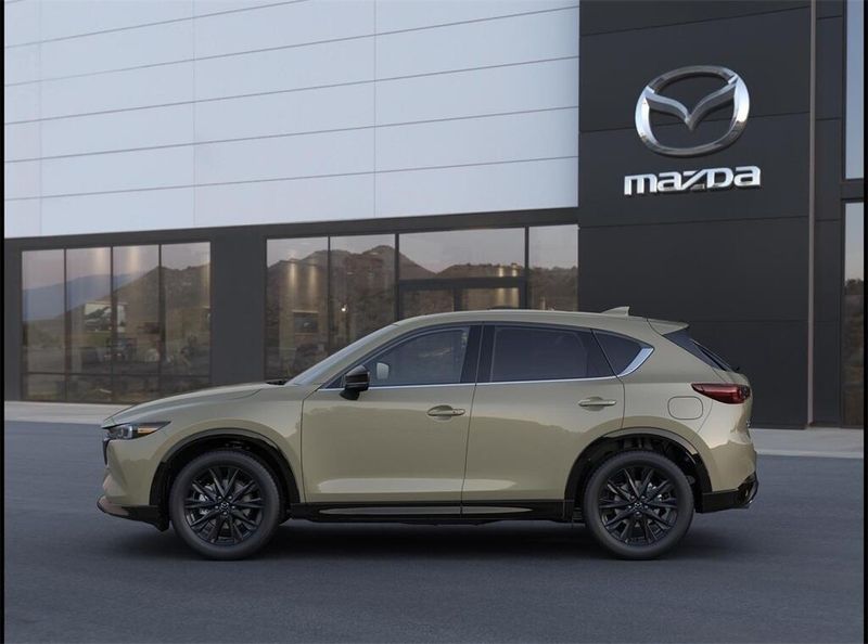 2025 Mazda CX-5 2.5 Carbon TurboImage 3