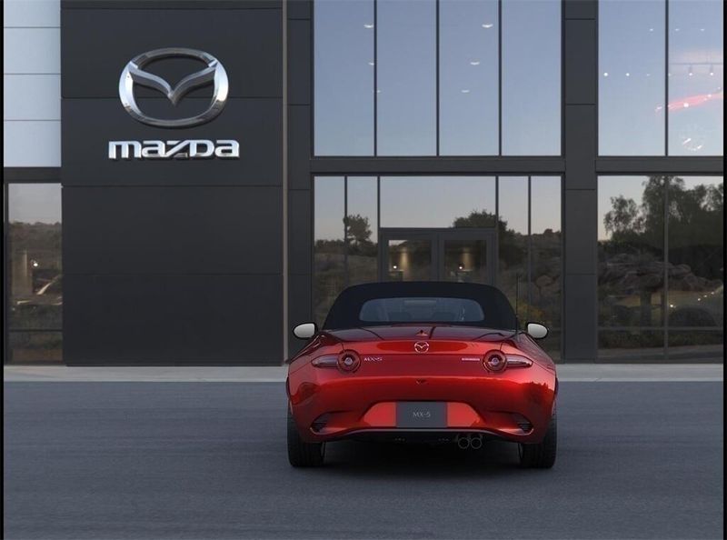 2024 Mazda MX-5 Miata Grand TouringImage 4