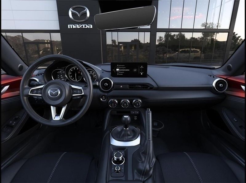 2024 Mazda MX-5 Miata Grand TouringImage 2