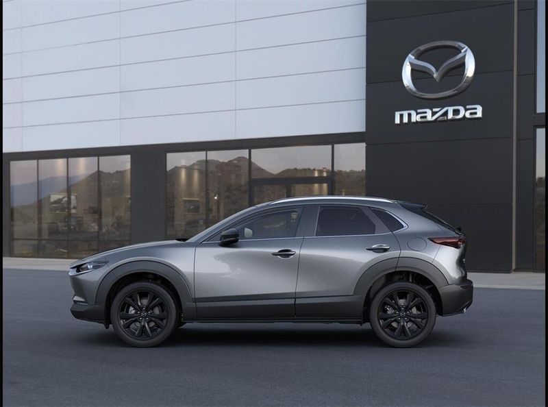 2025 Mazda CX-30 2.5 S Select SportImage 3