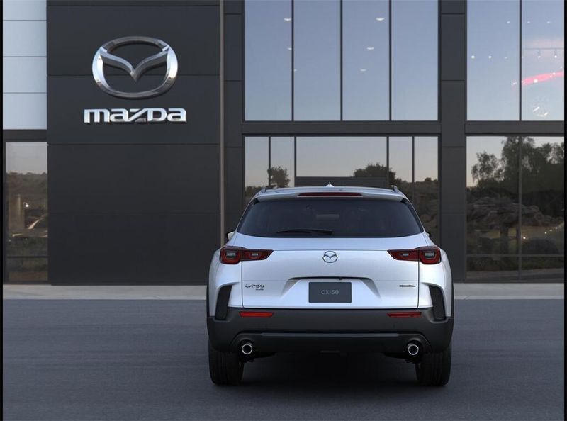 2025 Mazda CX-50 2.5 S Premium PackageImage 4