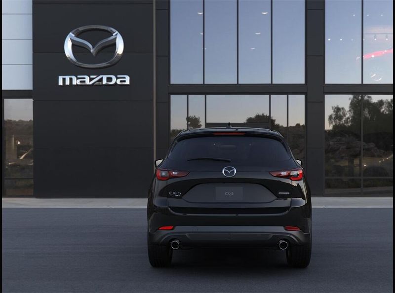 New 2025 Mazda CX-5 2.5 S Carbon EditionImage 4