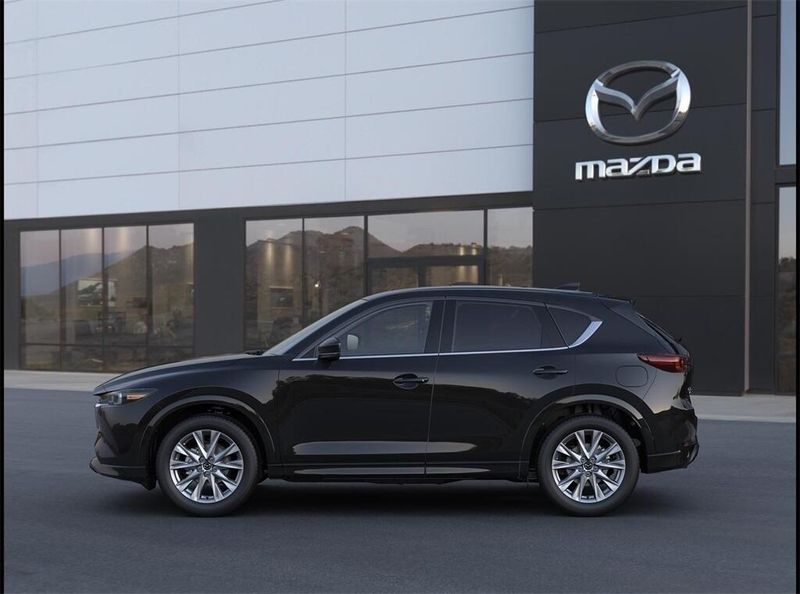 2025 Mazda CX-5 2.5 S Premium Plus PackageImage 3