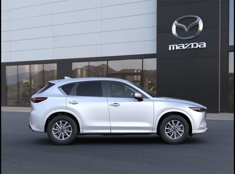 2024 Mazda CX-5 2.5 S Select PackageImage 5