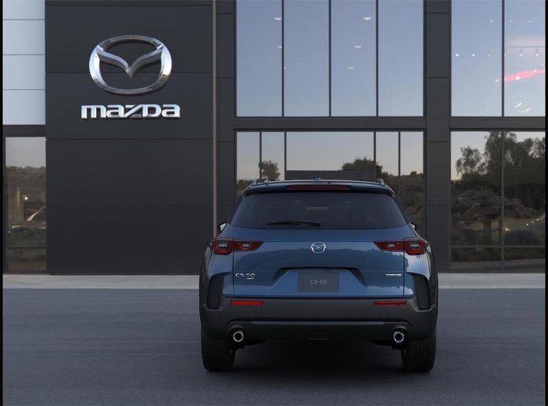 2025 Mazda CX-50 2.5 S Premium PackageImage 4
