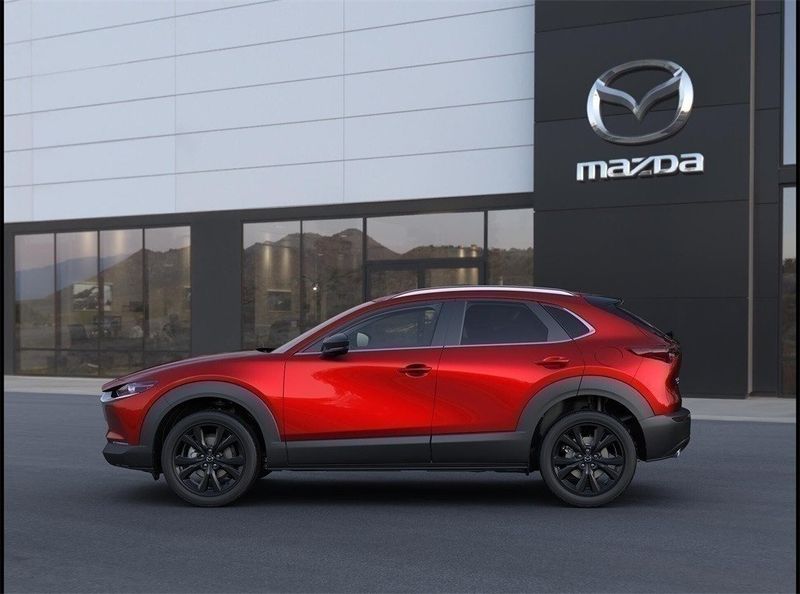 2024 Mazda CX-30 2.5 S Select SportImage 3