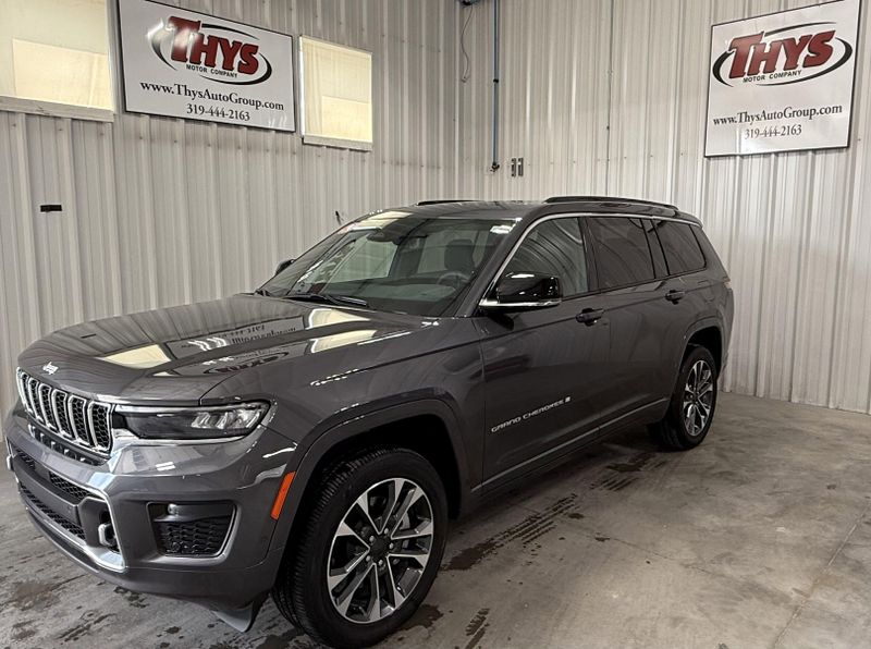 Used 2024 Jeep Grand Cherokee L OverlandImage 19