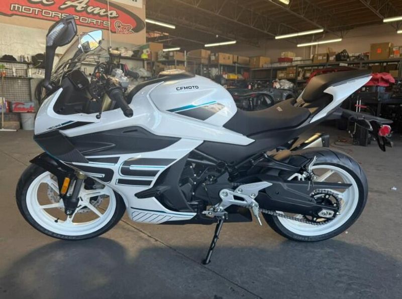 New 2026 CFMOTO 450SS Image 3