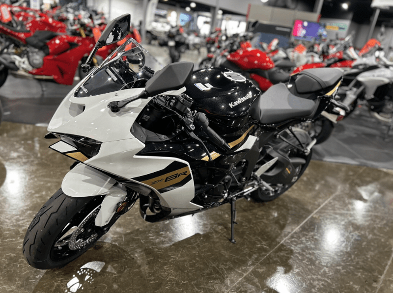 New 2026 Kawasaki NINJA ZX-6R ABS Image 8