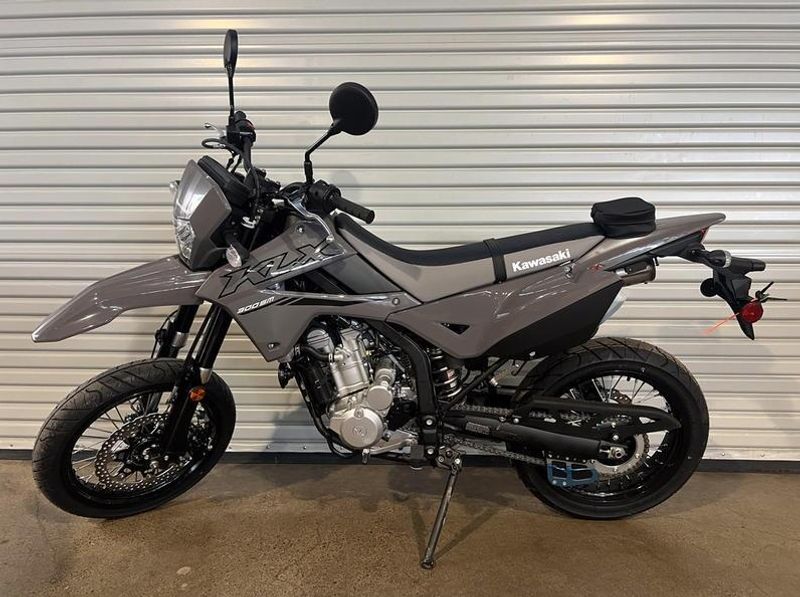 2025 Kawasaki KLX 230 SM ABS BATTLE GRAY Image 7