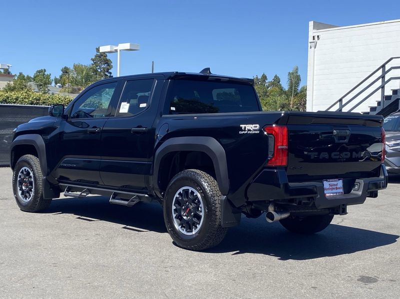 New 2025 Toyota Tacoma TRD Off RoadImage 5