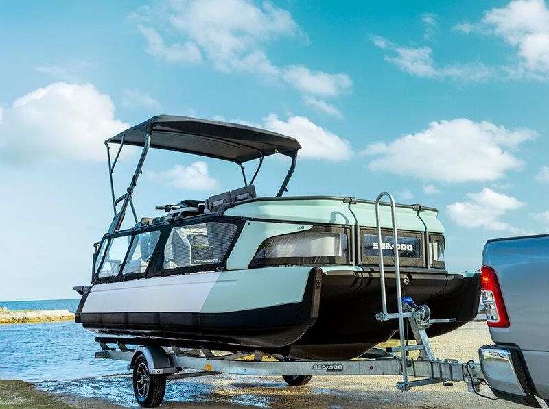 New 2026 Sea-Doo SWITCH CRUISE 21 300 GN Inventory for Sale