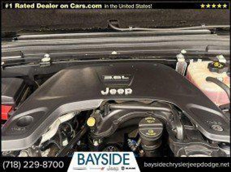 2020 Jeep Wrangler Unlimited Rubicon photo 19