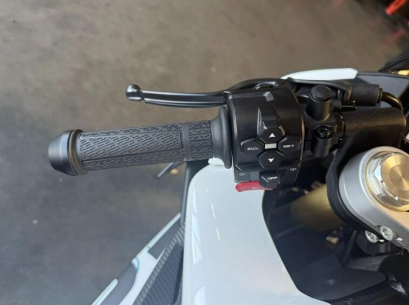 New 2026 CFMOTO 450SS Image 8