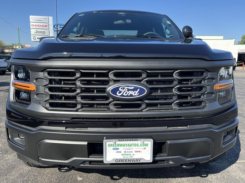 2025 Ford F-150 XL photo 11