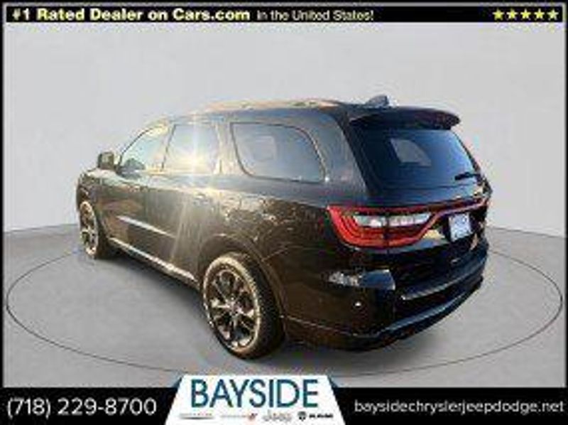 2022 Dodge Durango GT Plus photo 3