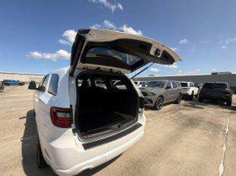 2022 Dodge Durango R/T photo 18