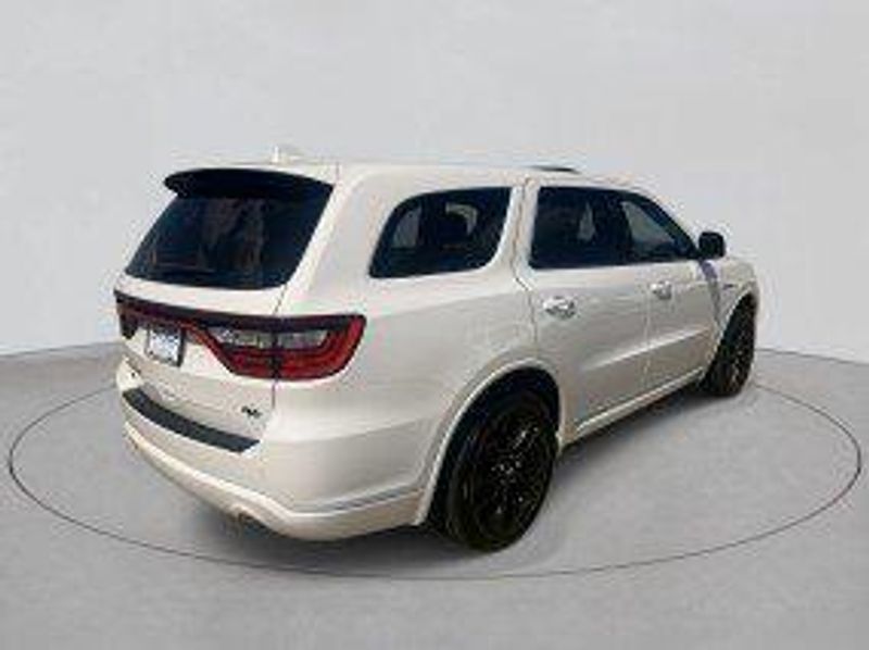 2022 Dodge Durango R/T photo 4