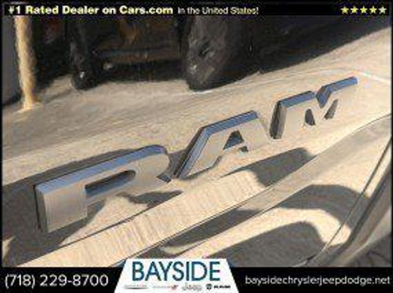 2022 Ram 1500 Rebel photo 14