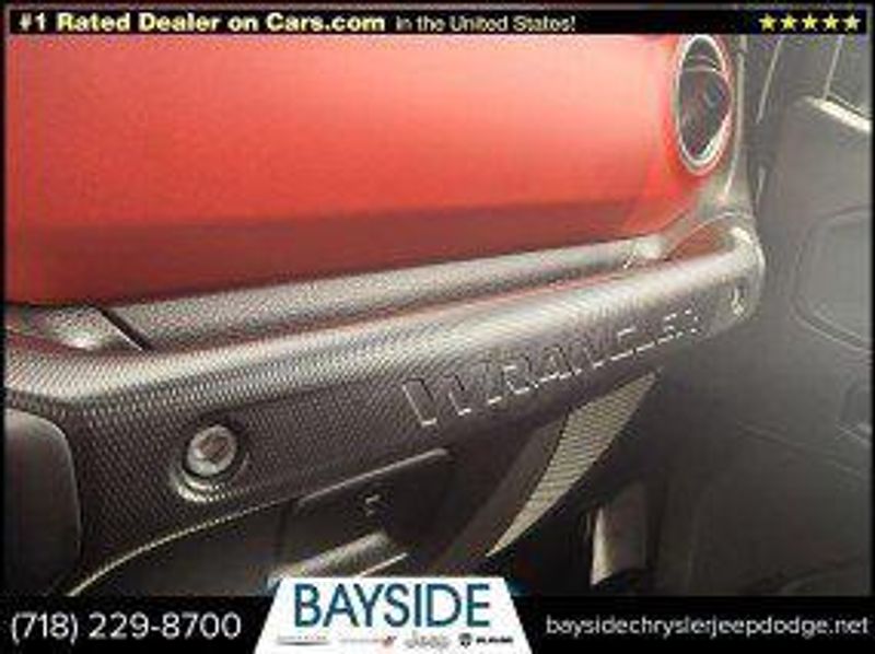 2020 Jeep Wrangler Unlimited Rubicon photo 25