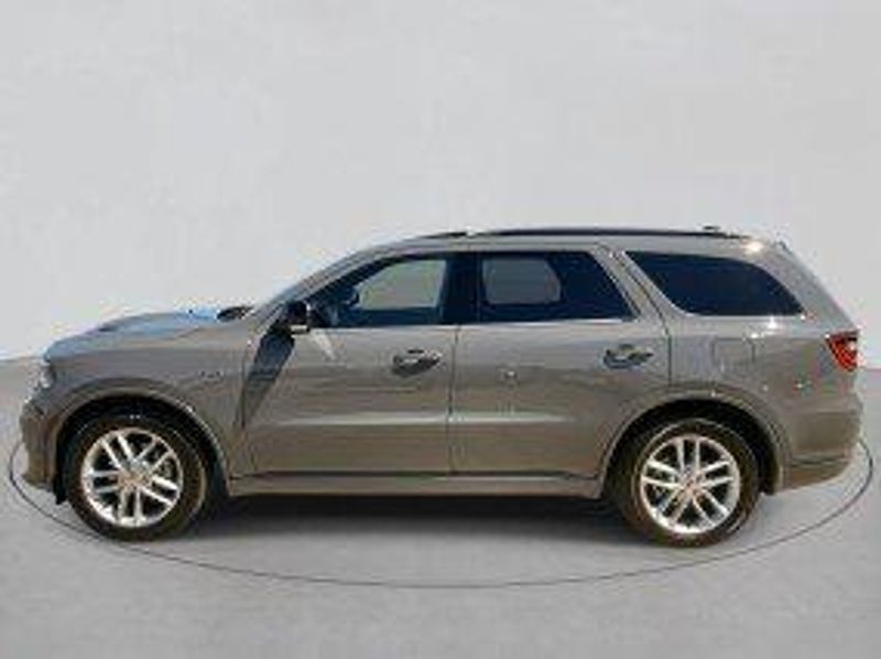 2023 Dodge Durango R/T Premium photo 2