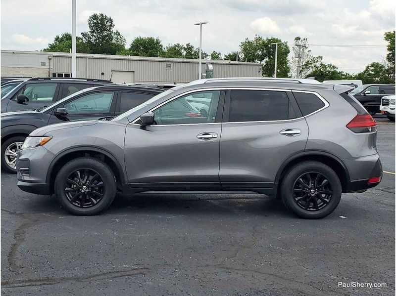 Used 2020 Nissan Rogue SV