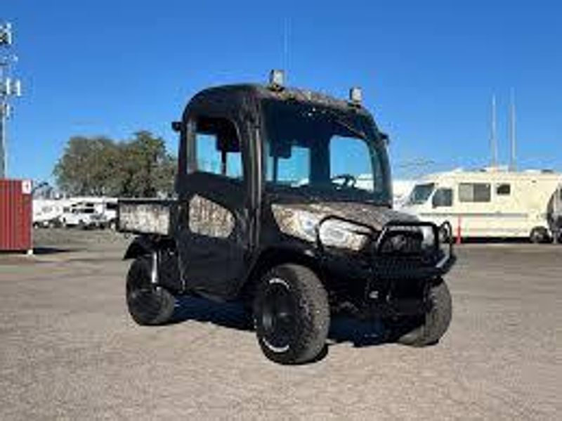 2019 KUBOTA RTVX1100CRH Image 1