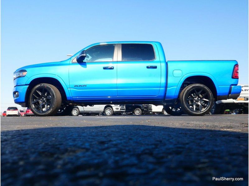 New 2026 RAM 1500 Laramie Crew Cab 4x4 5'7' Box