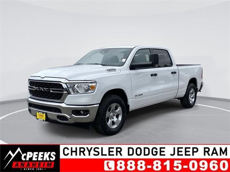 2023 RAM 1500 Big Horn Crew Cab 4x4 6