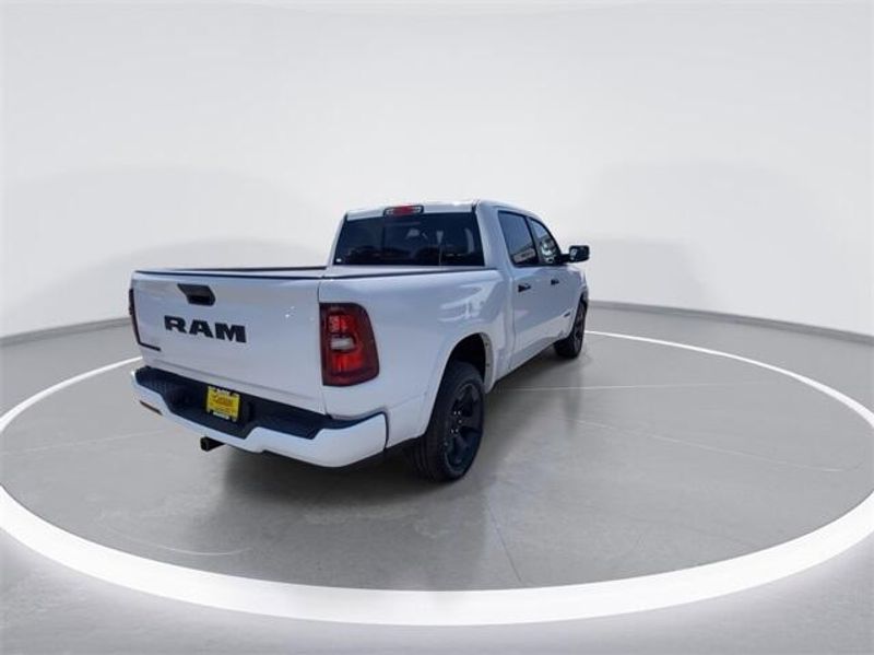 2025 RAM 1500 Big Horn Crew Cab 4x2 5