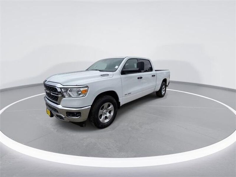 2023 RAM 1500 Big Horn Crew Cab 4x4 6