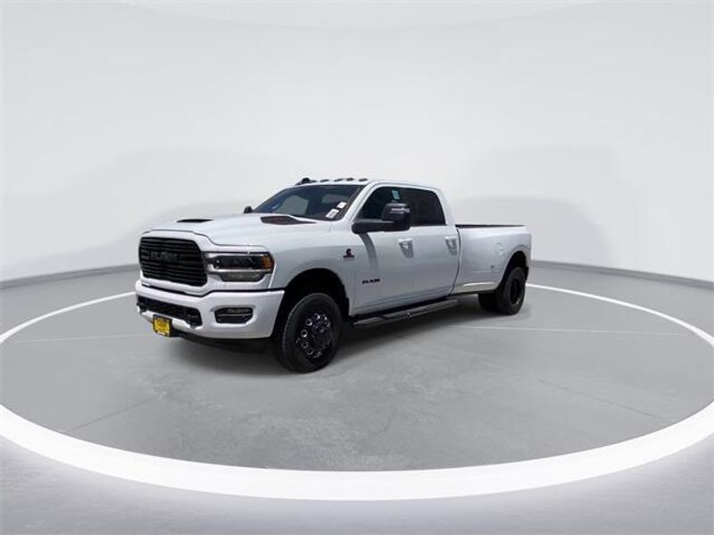 2024 RAM 3500 Laramie Crew Cab 4x4 8