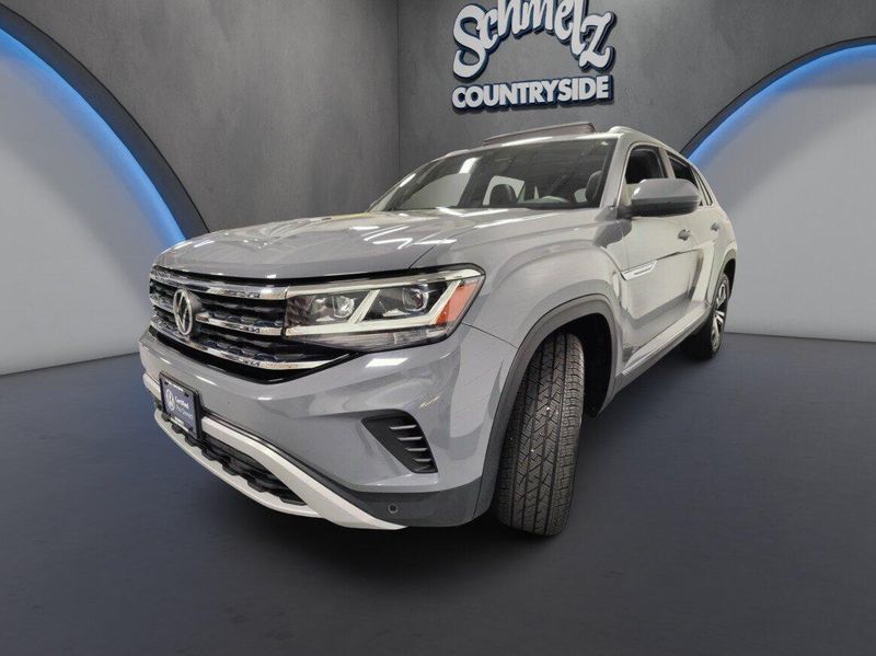 Used 2022 Volkswagen Atlas Cross Sport SEL AWD w/Sunroof/NavImage 11